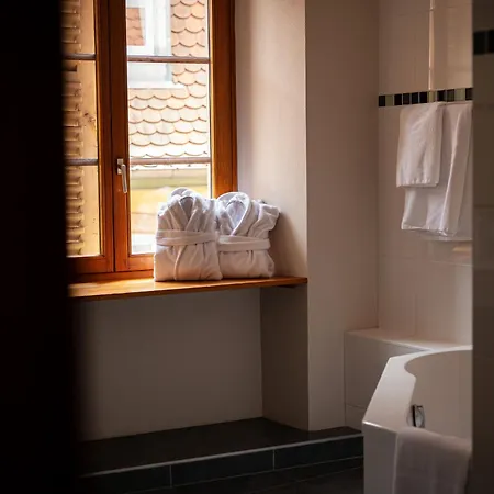 Le Rapp ホテル 4*