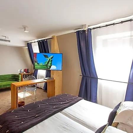Hotel Le Rapp 4*